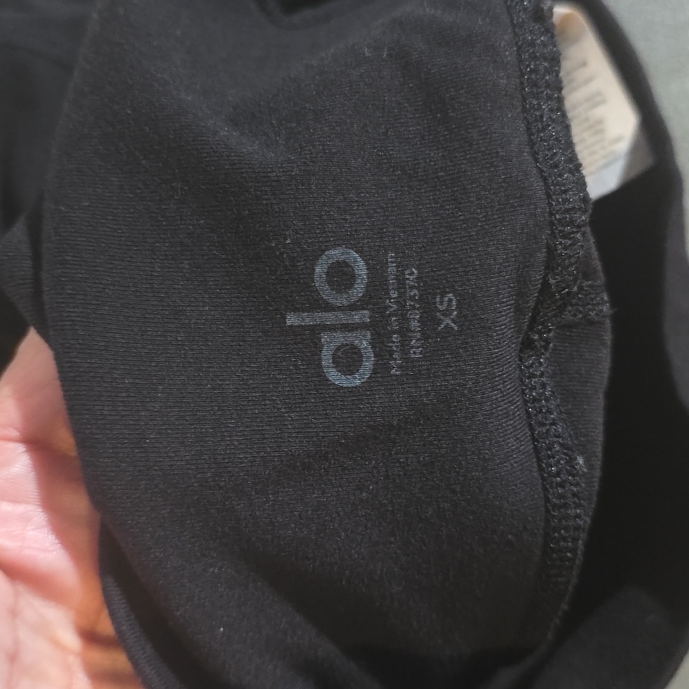 #199. ALO Yoga Black Leggings High Waisted Moto Gym Running Athleisure. - Picture 9 of 10